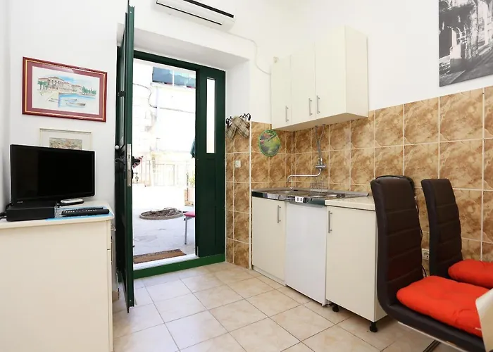 Apartmán With Wifi - 10243 *