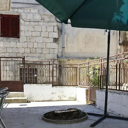 Apartments With Wifi Split - 10243 *